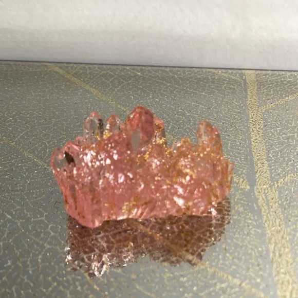 [❌]  Light pink crystal cluster with gold flakes inside 💖 - Picture 6 of 8